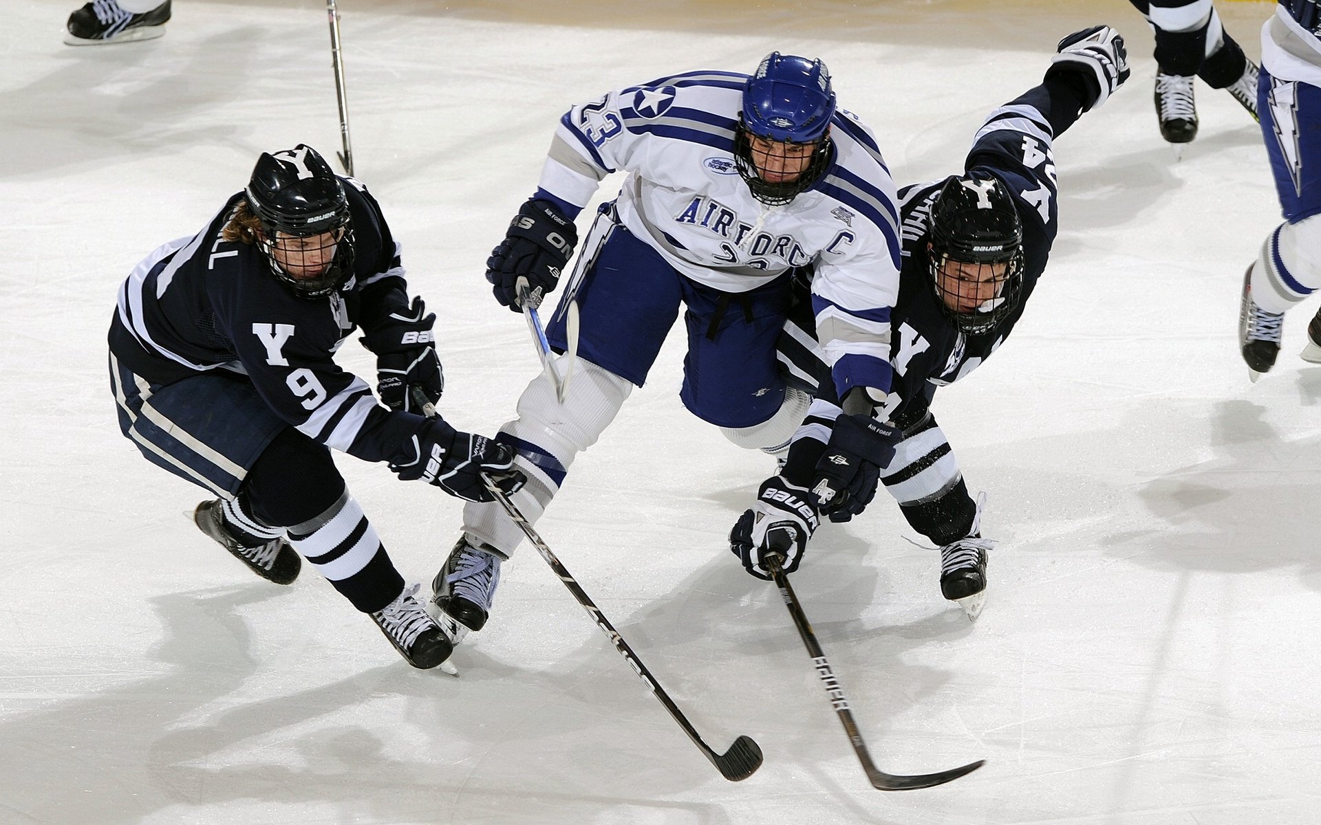 体育新闻中心推动体育赛事版权保护技术研发升级，体育赛事媒体运行服务